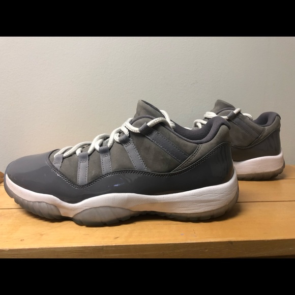 Jordan Cool Grey 11’s - Picture 3 of 8